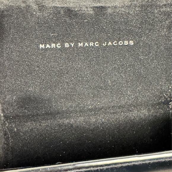 Marc by Marc Jacobs Patent Leather Sunglass Case - Picture 6 of 6